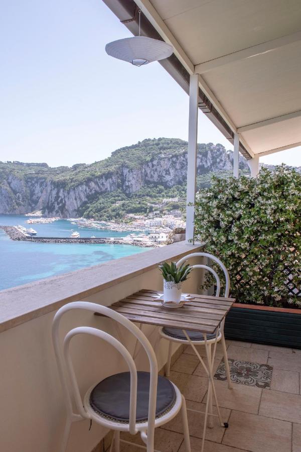 B&B Punta Vivara กาปรี ภายนอก รูปภาพ