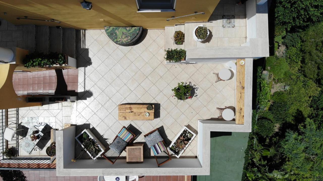 B&B Punta Vivara กาปรี ภายนอก รูปภาพ