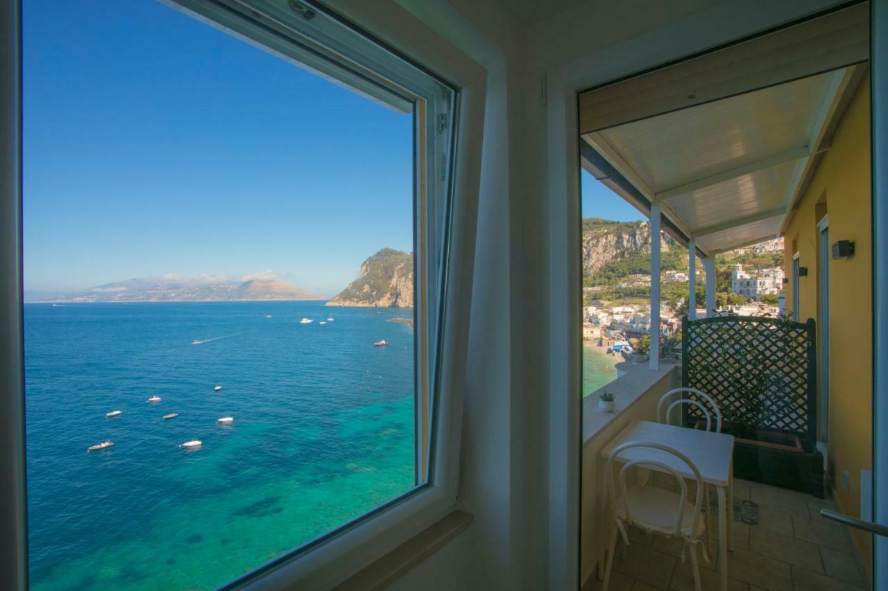 B&B Punta Vivara กาปรี ภายนอก รูปภาพ