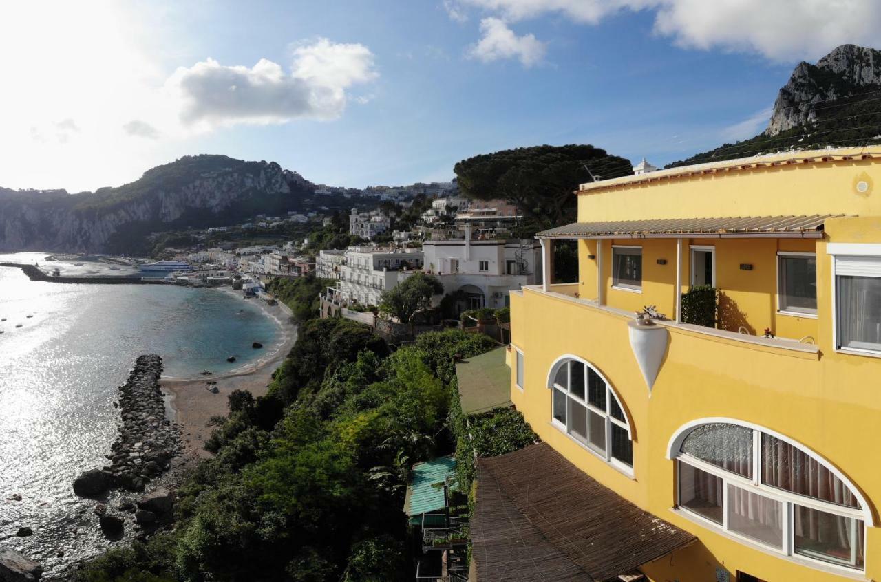 B&B Punta Vivara กาปรี ภายนอก รูปภาพ