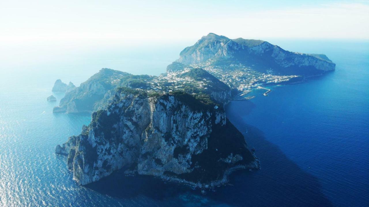 B&B Punta Vivara กาปรี ภายนอก รูปภาพ